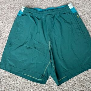 Birddogs Green Colorblock 4 Way Stretch 7”Inseam Gym Shorts With Liner Size L